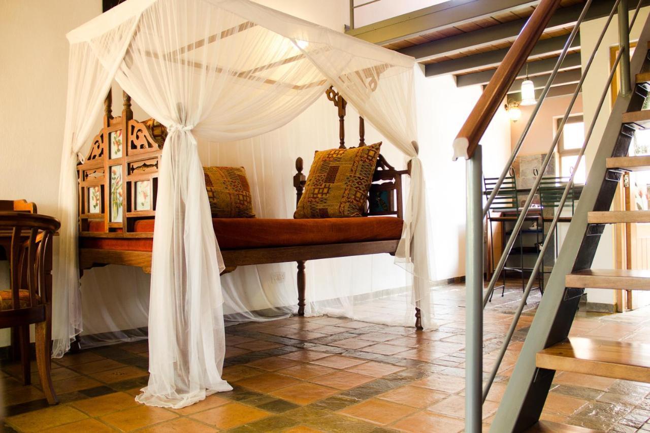 Hotel Bougainviller Kampala Buitenkant foto