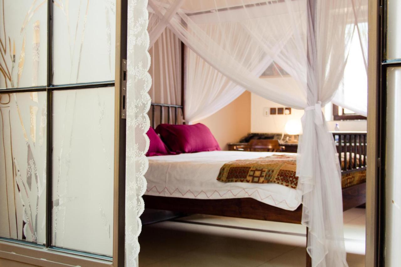 Hotel Bougainviller Kampala Buitenkant foto